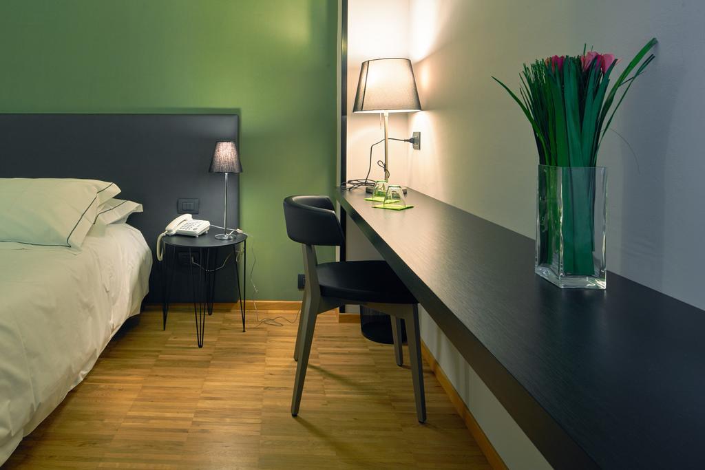 Hotel Smart