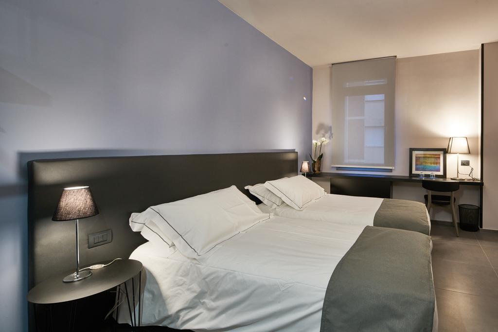 Hotel Smart